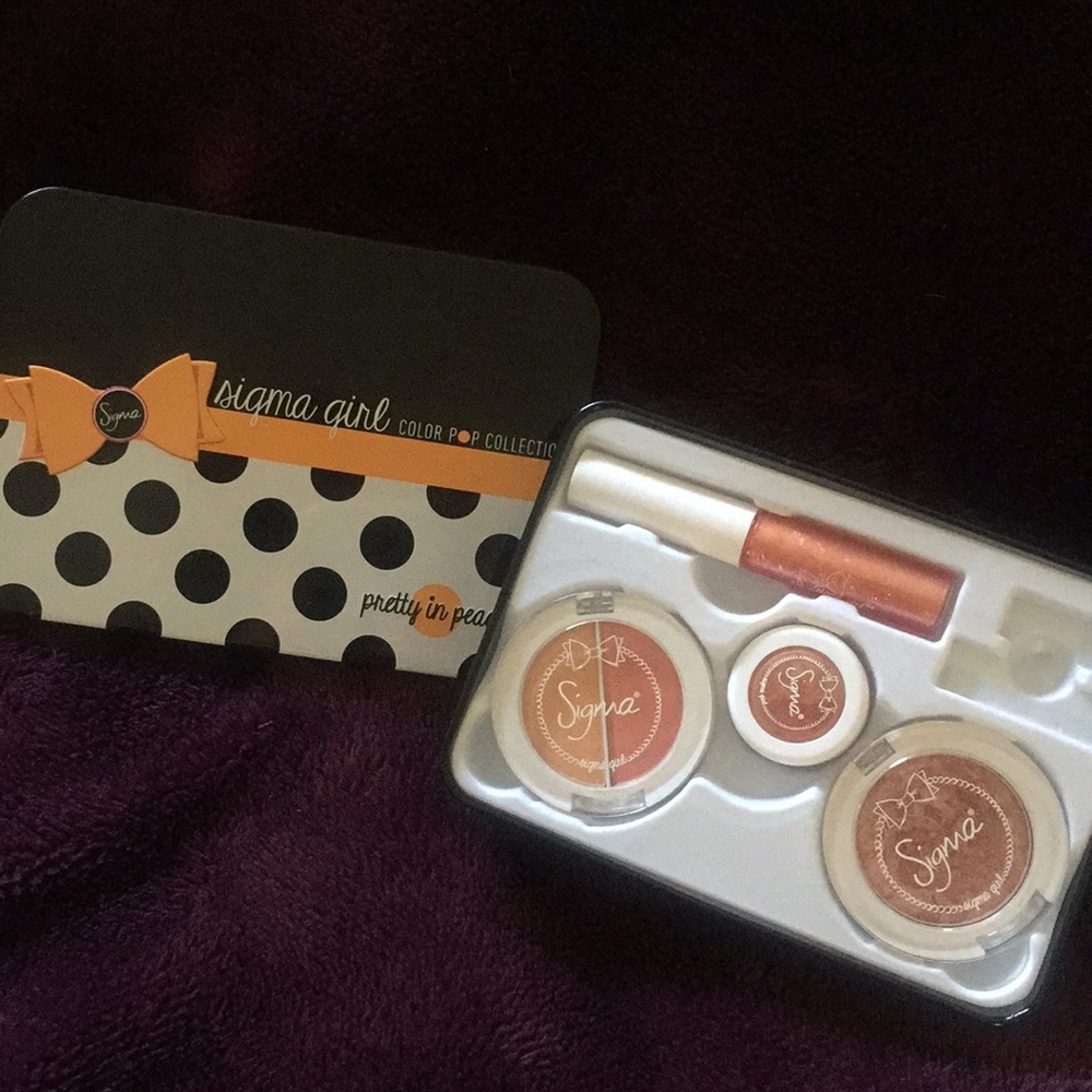 Sigma Girl “Pretty In peach 🍑 “